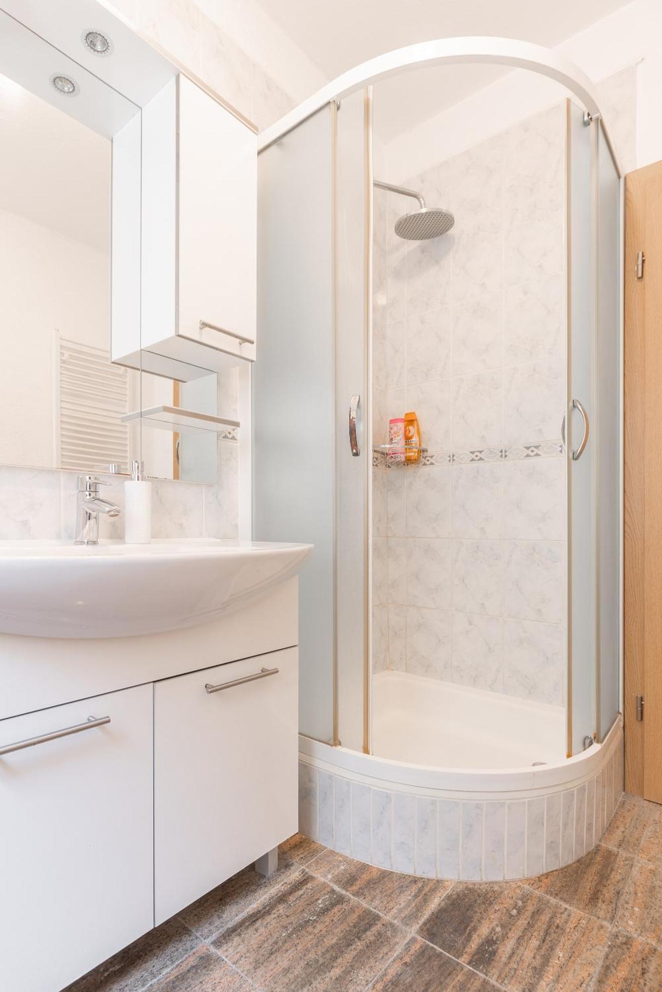 Apartman Nora 奥米什 外观 照片